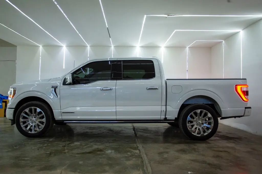 WhatsApp Image 2025-10-21 at 1.04.37 PM.webp