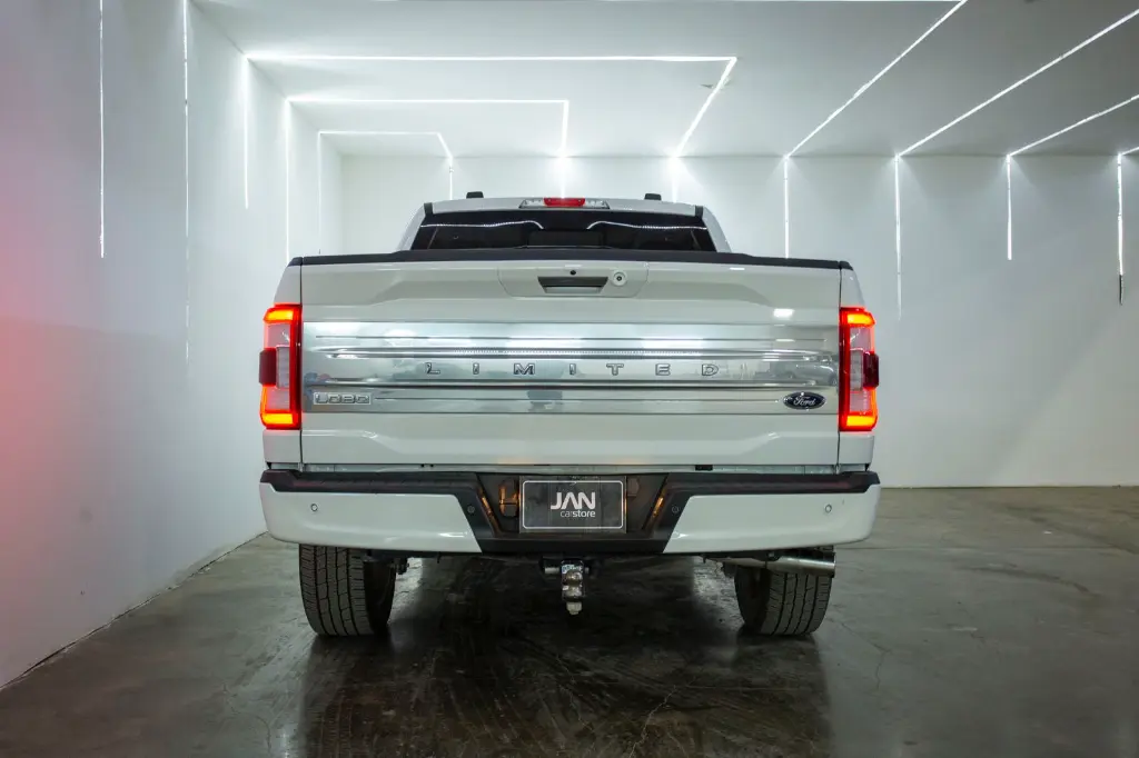 WhatsApp Image 2025-10-21 at 1.04.37 PM (3).webp