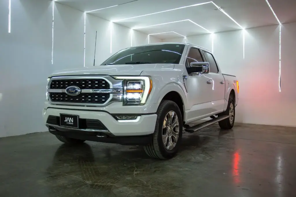 FORD LOBO PLATINUM 2021   